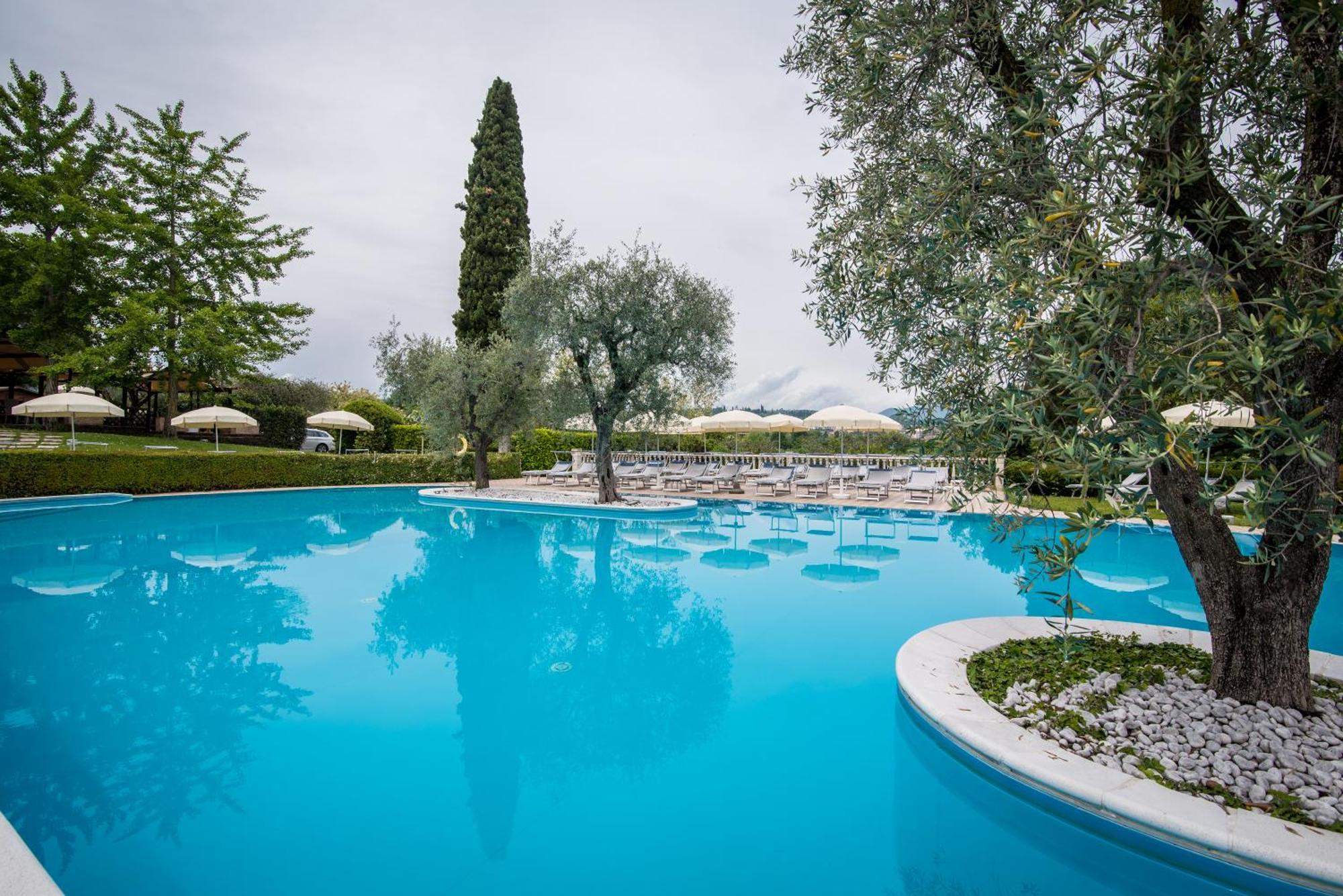 Hotel Porta Del Sole Сойано-дель-Лаго Экстерьер фото